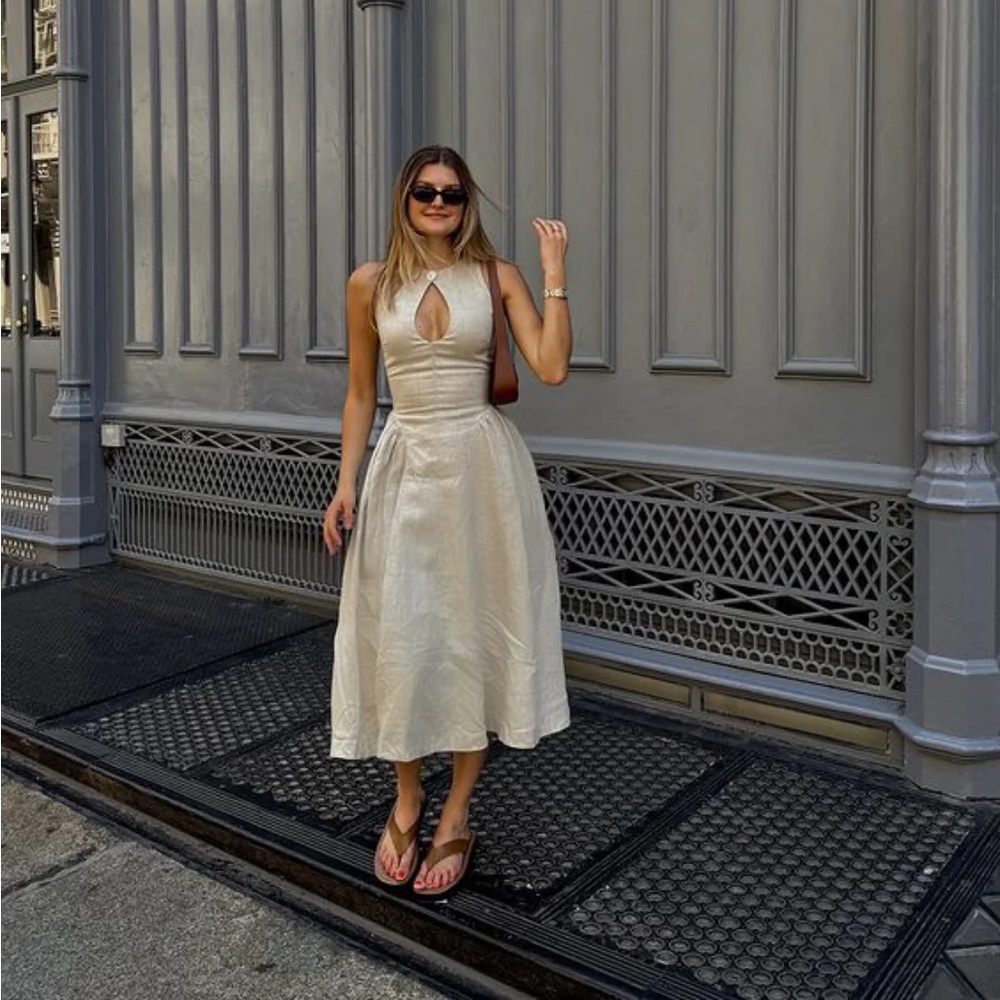Sara Linen Midi Dress